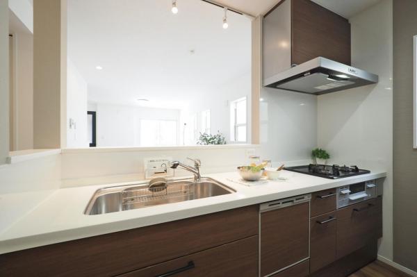 志木市下宗岡1丁目　中古一戸建て キッチン