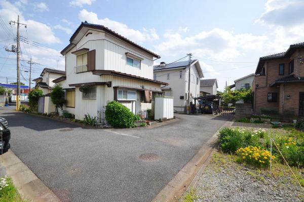【７月のおすすめ物件】新座市大和田4丁目　土地 前面道路含む現地写真