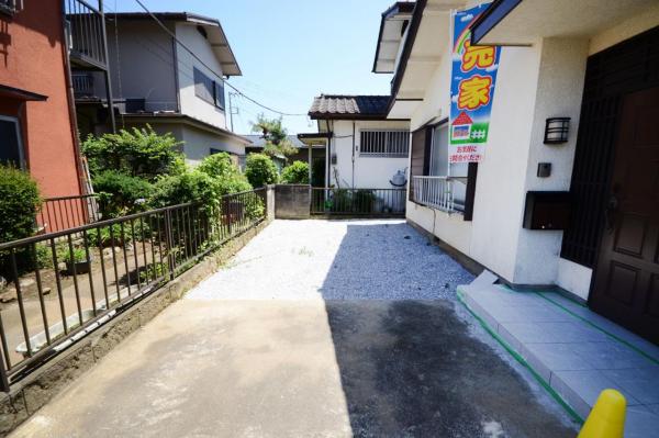 鶴ヶ島市中新田　中古一戸建て 駐車場