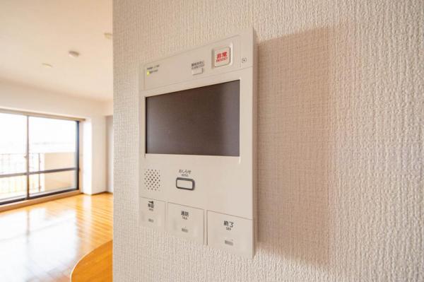 【駅徒歩11分／2駅利用可能】ウインベルコーラス狭山ケ丘 5階 ≪リフォーム物件≫  TVモニター付きインターフォン