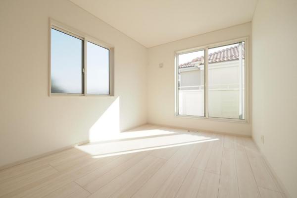 狭山市狭山　未入居　中古一戸建て 洋室