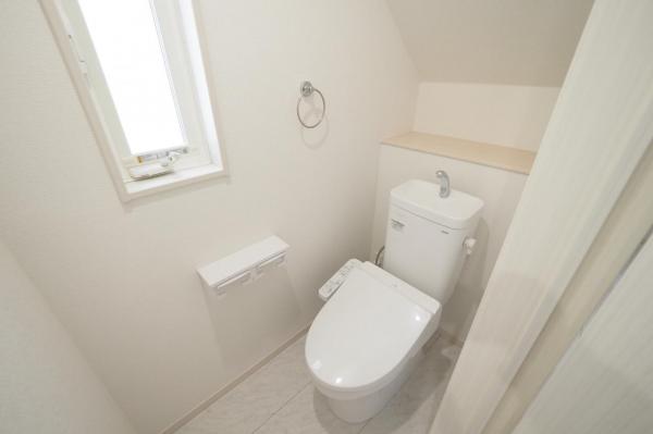 狭山市狭山　未入居　中古一戸建て トイレ