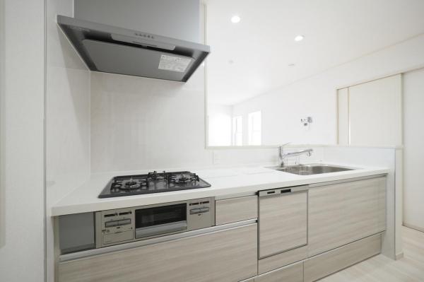 狭山市狭山　未入居　中古一戸建て キッチン