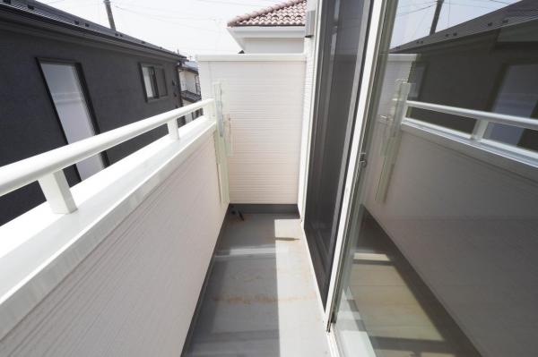 狭山市狭山　未入居　中古一戸建て バルコニー