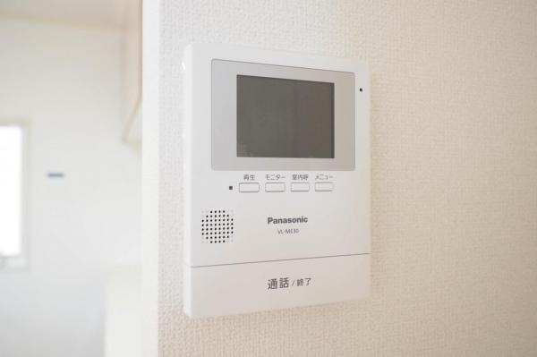 狭山市狭山　未入居　中古一戸建て TVモニター付きインターフォン