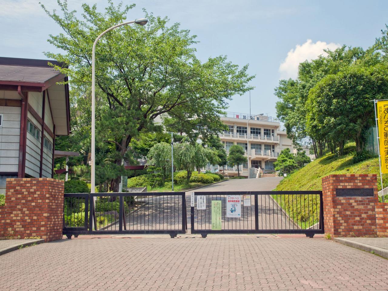 所沢市立上山口中学校