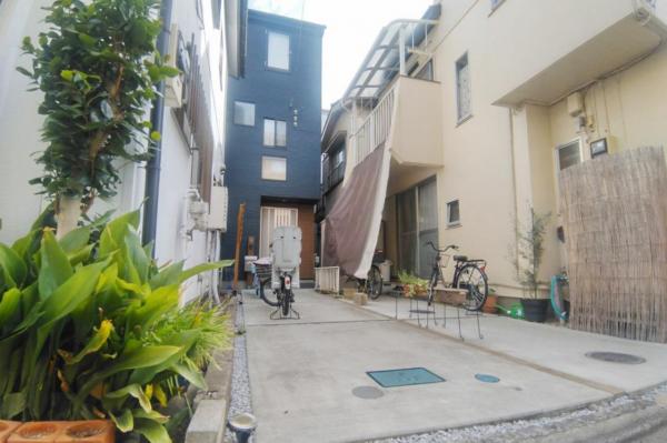 【住協のお預かり物件】新座市東1丁目　中古一戸建て (現況)外観写真