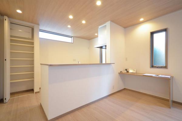 志木市柏町5丁目　未入居　中古一戸建て キッチン