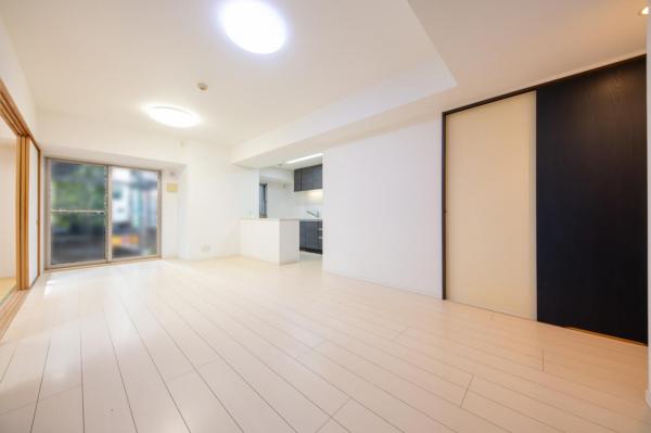 【現地見学可／内装リフォーム完了済♪】アイディコート清瀬　1階 リビングダイニング