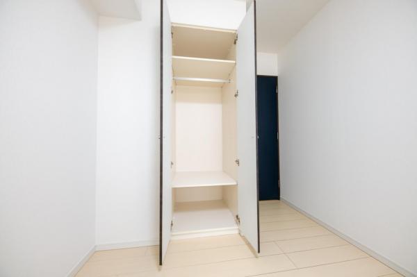 【現地見学可／内装リフォーム完了済♪】アイディコート清瀬　1階 収納