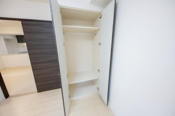 【現地見学可／内装リフォーム完了済♪】アイディコート清瀬　1階 収納