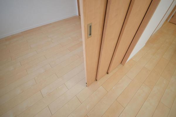 【８月おすすめ物件】シティ光陽朝霞泉水　 リビング以外の居室