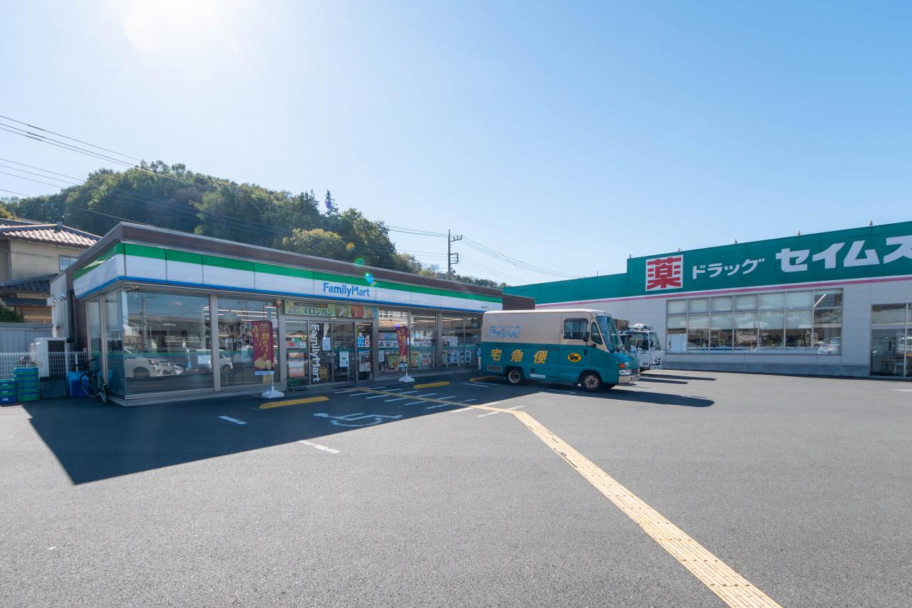 ファミリーマート 入間仏子店