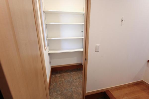 練馬区田柄4丁目　中古一戸建て 玄関