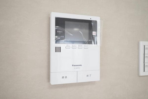 グローリア初穂飯能　3階 TVモニター付きインターフォン
