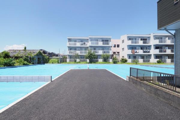 飯能市川寺　土地 前面道路含む現地写真