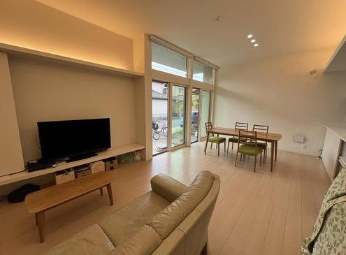 飯能市双柳　中古一戸建て リビングダイニング