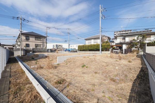 新座市畑中3丁目　土地 前面道路含む現地写真