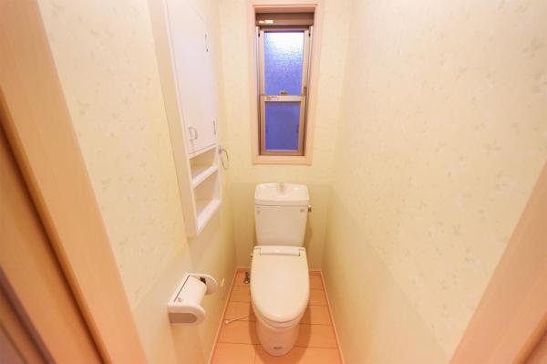 富士見市東みずほ台4丁目　中古一戸建て トイレ