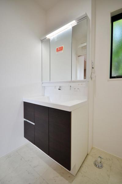 東松山市小松原町　未入居　中古一戸建て 