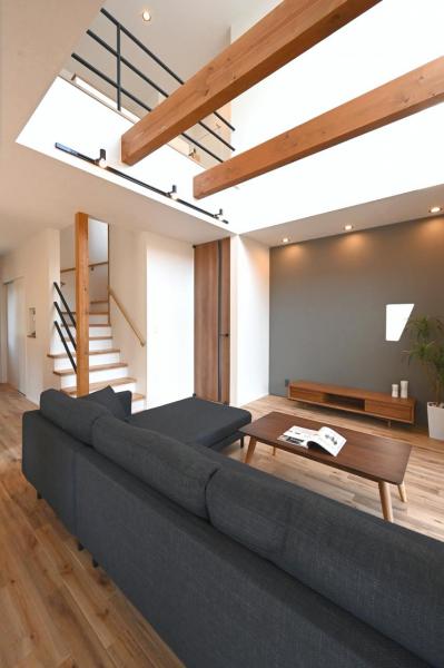 【令和5年築・土地100坪超】狭山市水野　中古一戸建て リビングダイニング