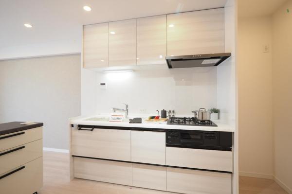 エステ・スクエア新所沢　3階 キッチン