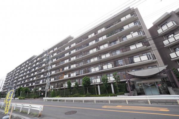 エステ・スクエア新所沢　3階 外観写真