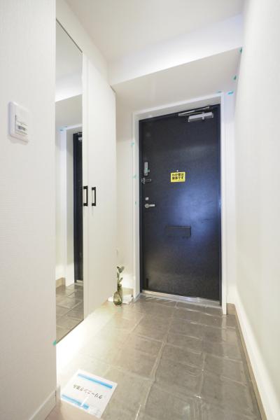 エステ・スクエア新所沢　3階 玄関