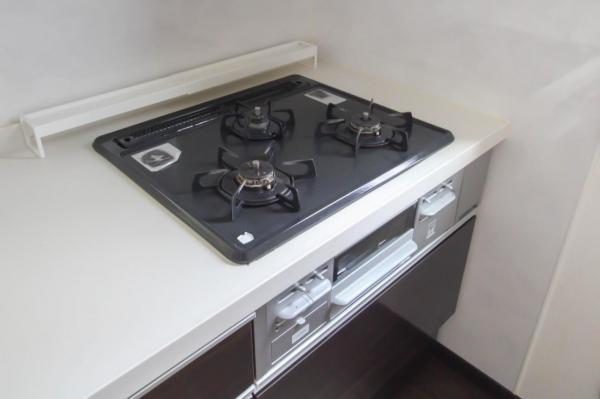 練馬区西大泉4丁目　中古一戸建て キッチン