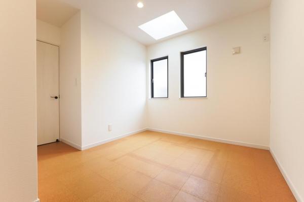 ふじみ野市新駒林3丁目　中古一戸建て 洋室