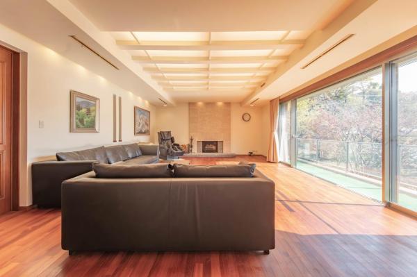 入間市高倉３丁目　中古一戸建て リビングダイニング