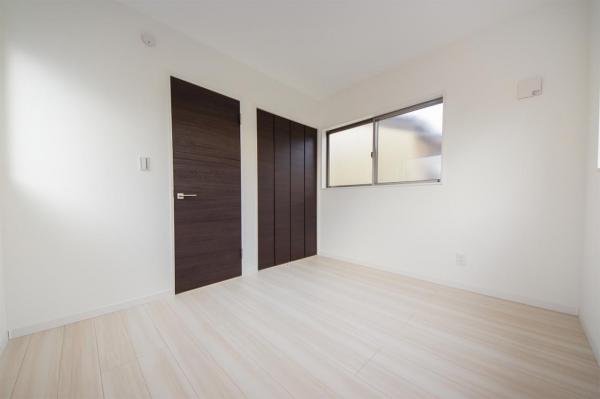 ふじみ野市大井武蔵野　未入居住宅 洋室