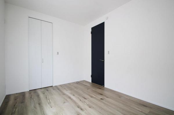 【+１空間ご希望の方に。納戸付き住宅】新座市畑中2丁目　新築一戸建て 