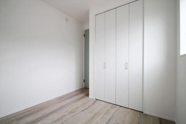 【+１空間ご希望の方に。納戸付き住宅】新座市畑中2丁目　新築一戸建て 