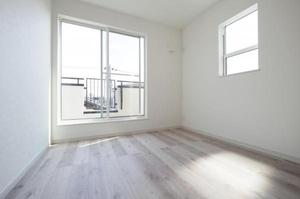 坂戸市関間1丁目｜若葉駅徒歩11分 未入居戸建 駐車2台可 子供部屋