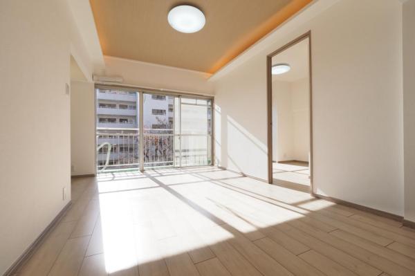 向陽ハイツ　4階 リビング