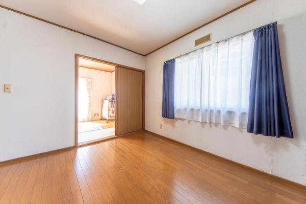 【住協のお預かり物件】入間市仏子　中古一戸建て　2棟売り 洋室