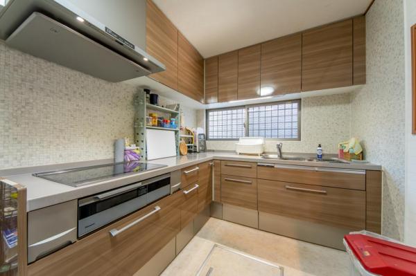 【住協のお預かり物件】入間市仏子　中古一戸建て　2棟売り キッチン