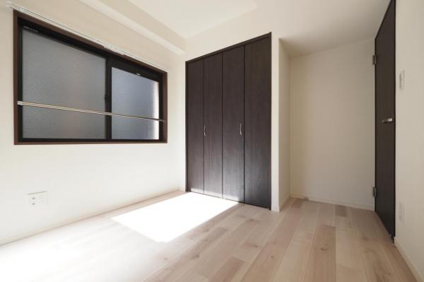 ワイズユウラク西所沢　3階 子供部屋