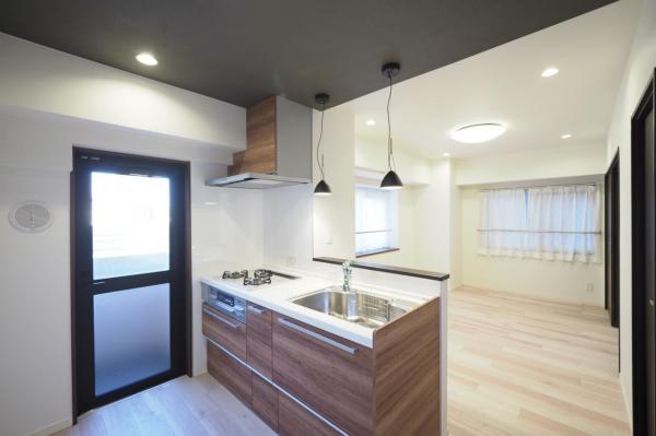 ワイズユウラク西所沢　3階 キッチン