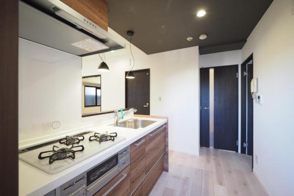 ワイズユウラク西所沢　3階 キッチン