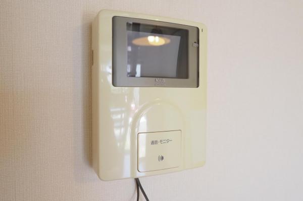 狭山市水野　中古一戸建て TVモニター付きインターフォン