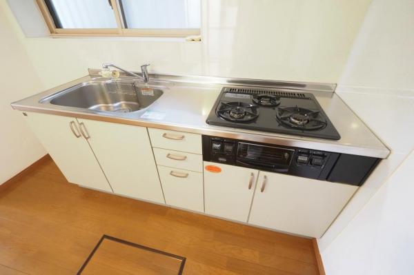 狭山市水野　中古一戸建て キッチン