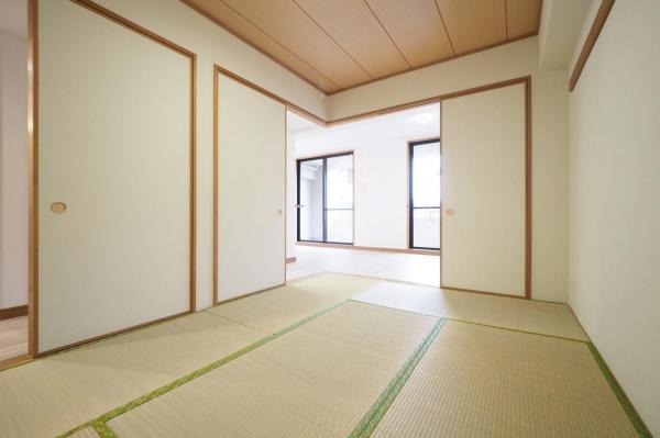 ヴィルヌーブ新所沢　2階 和室