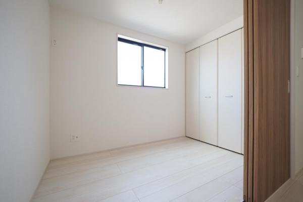 川越市今成3丁目　新築一戸建て 洋室