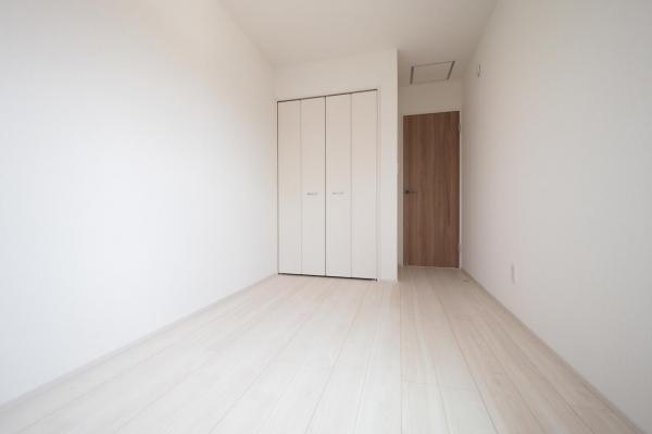 川越市今成3丁目　新築一戸建て 洋室