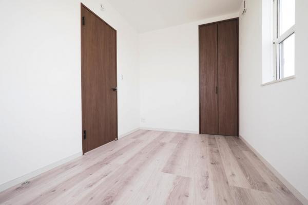 川越市氷川町　新築一戸建て 洋室