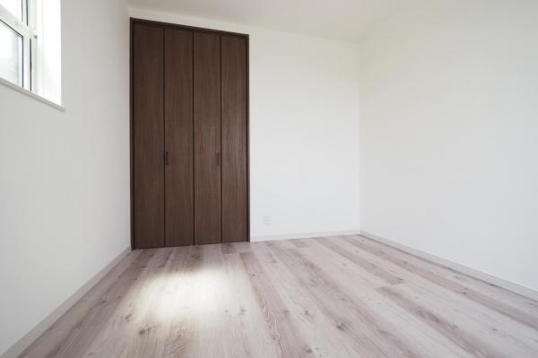 川越市氷川町　新築一戸建て 洋室