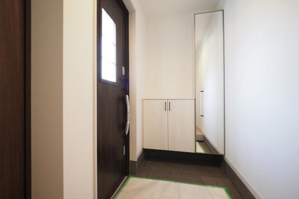 川越市氷川町　新築一戸建て 玄関