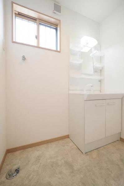 所沢市西狭山ケ丘1丁目　新築一戸建て 洗面化粧台